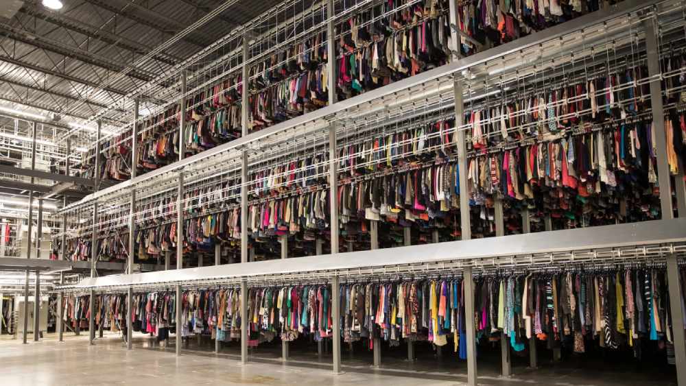 ThredUp Review : Your Go-To for Sustainable Style and Savvy Savings