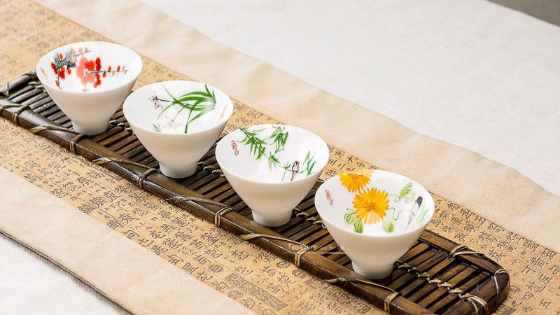 TeaVivre Bamboo hat-shaped tea cup
