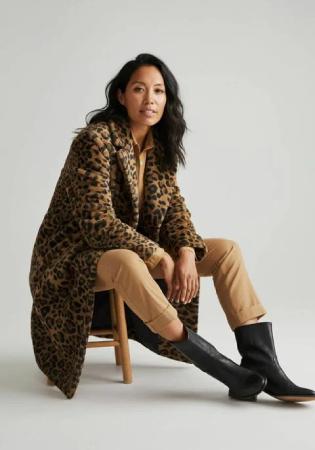 ThredUp Premium coats & jackets